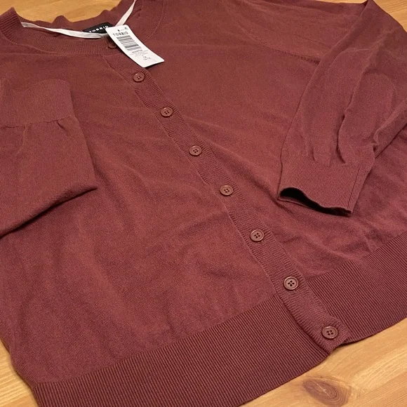 Torrid Crew Fitted Cardigan, 1X - Picture 6 of 7
